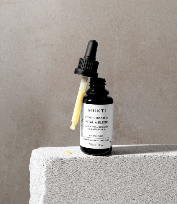 Mukti Organics Vital A Elixir Vitamine A Serum. Ilu Hub - Natural & Organic Clean Skincare Products & Makeup