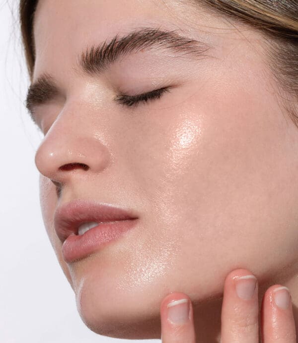 Fitglow Beauty Age Clear Lotion. Ilu Hub - Natural Organic Clean Skincare Makeup Haircare